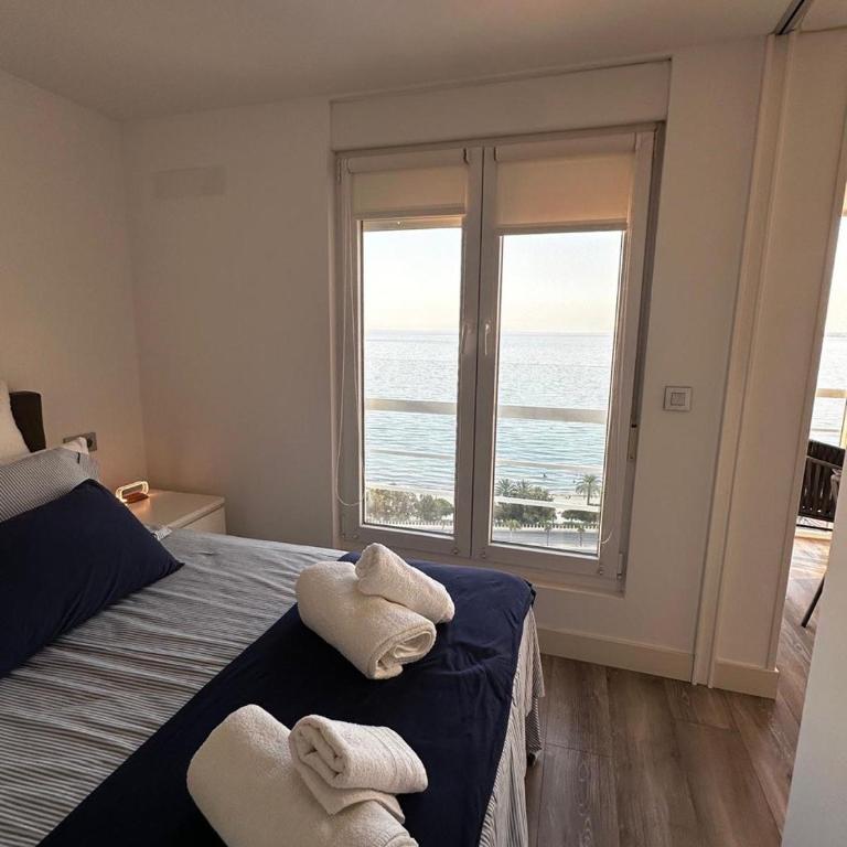LovelyLoft Condomina - Two-Bedroom Apartment - 13