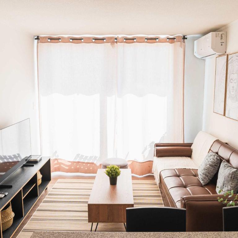 HOM l WiFi, AA, Piscina, Parking, Gym, ChapaDigital - Apartment - 12