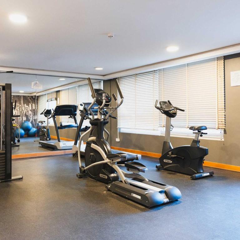 HOM l WiFi, AA, Piscina, Parking, Gym, ChapaDigital - Apartment - 39