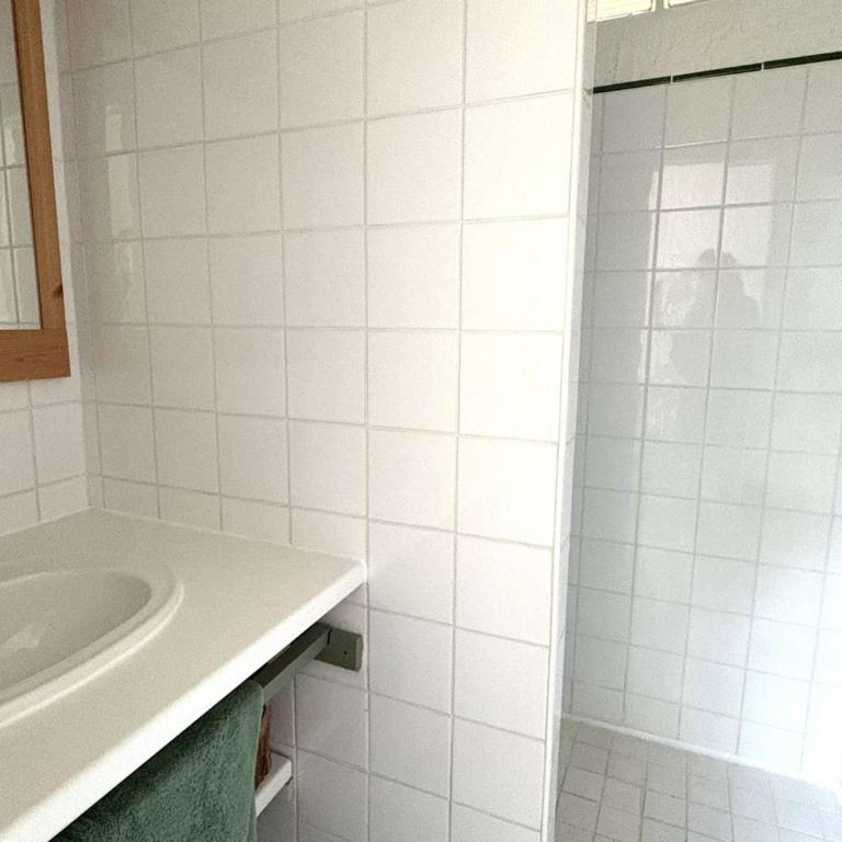 Villa familiale au calme avec jardin clos, proche océan et bassin, 8 personnes - Villa 3 Chambres - 8