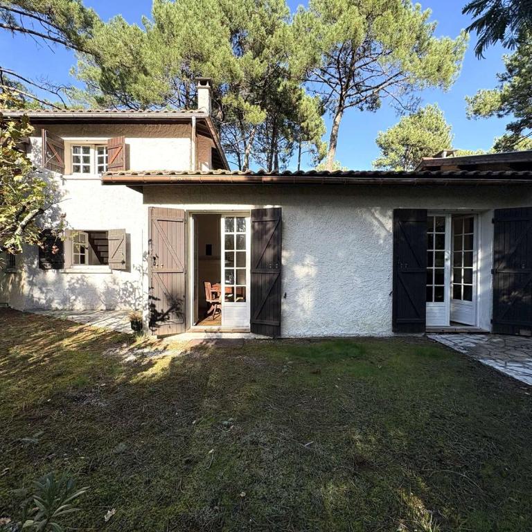Villa familiale au calme avec jardin clos, proche océan et bassin, 8 personnes - Villa 3 Chambres - 10