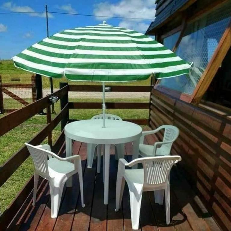 America cabins with a pool facing the sea and the beach - Room #1518160601 - 2