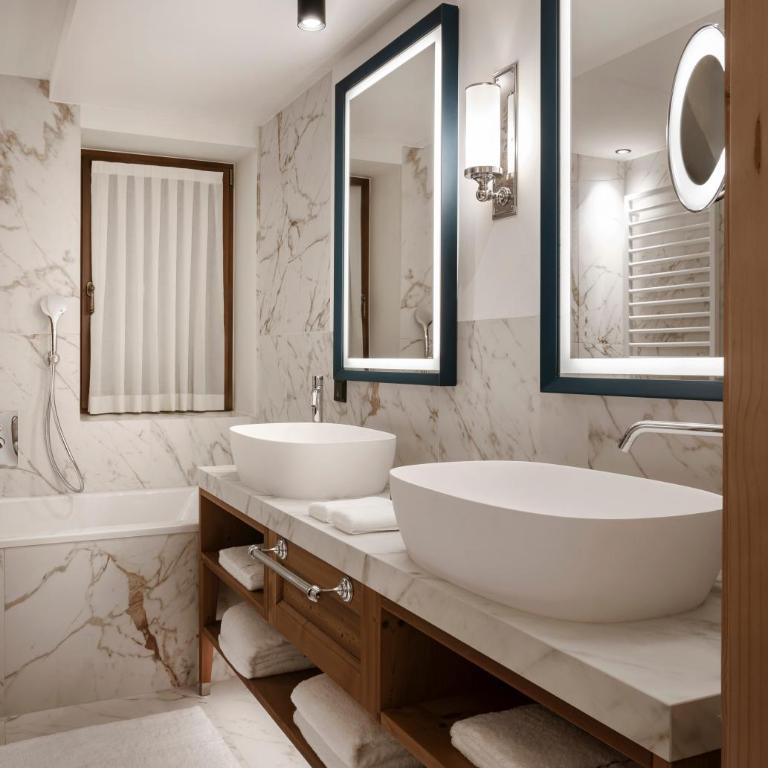 Hotel Tyrol - Suite con Vista Montagna - 10