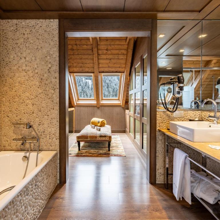 Hotel Val de Neu G.L. - Suite Real - 16