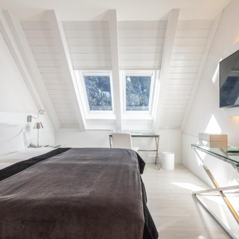 Hotel Val de Neu G.L. - Suite Real - 19