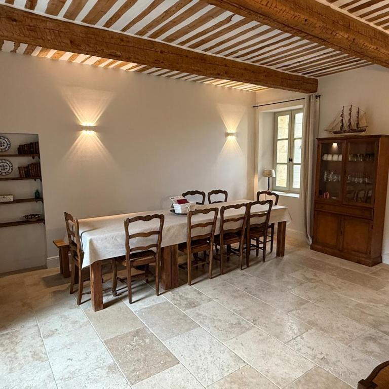 Mas Provençal avec piscine à Gordes - Villa avec Piscine Privée - 9
