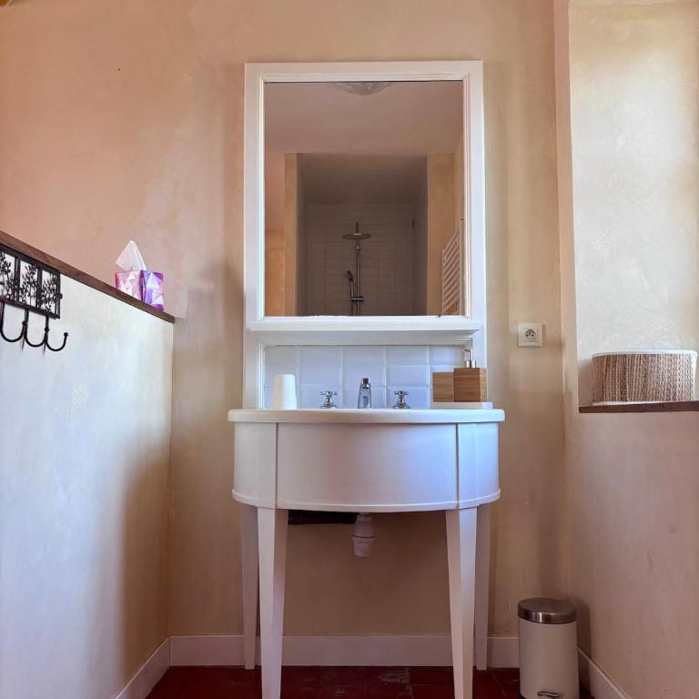 Mas Provençal avec piscine à Gordes - Villa avec Piscine Privée - 30
