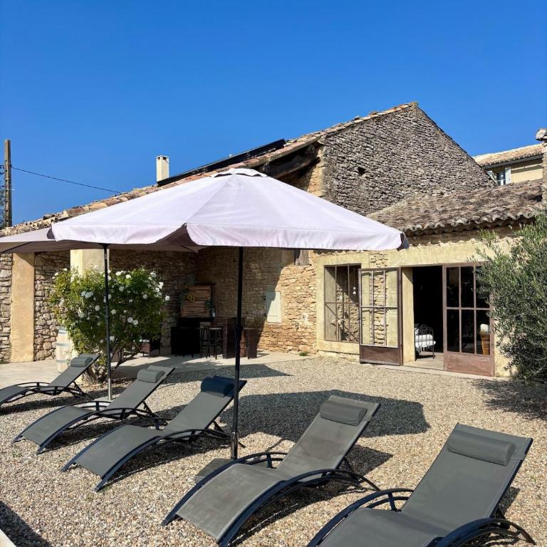 Mas Provençal avec piscine à Gordes - Villa avec Piscine Privée - 35
