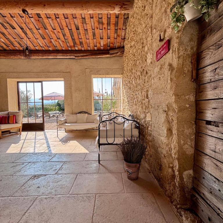 Mas Provençal avec piscine à Gordes - Villa avec Piscine Privée - 56