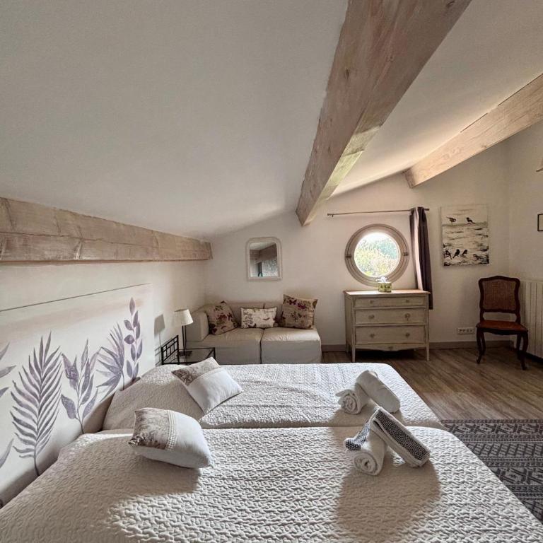 Mas Provençal avec piscine à Gordes - Villa avec Piscine Privée - 60