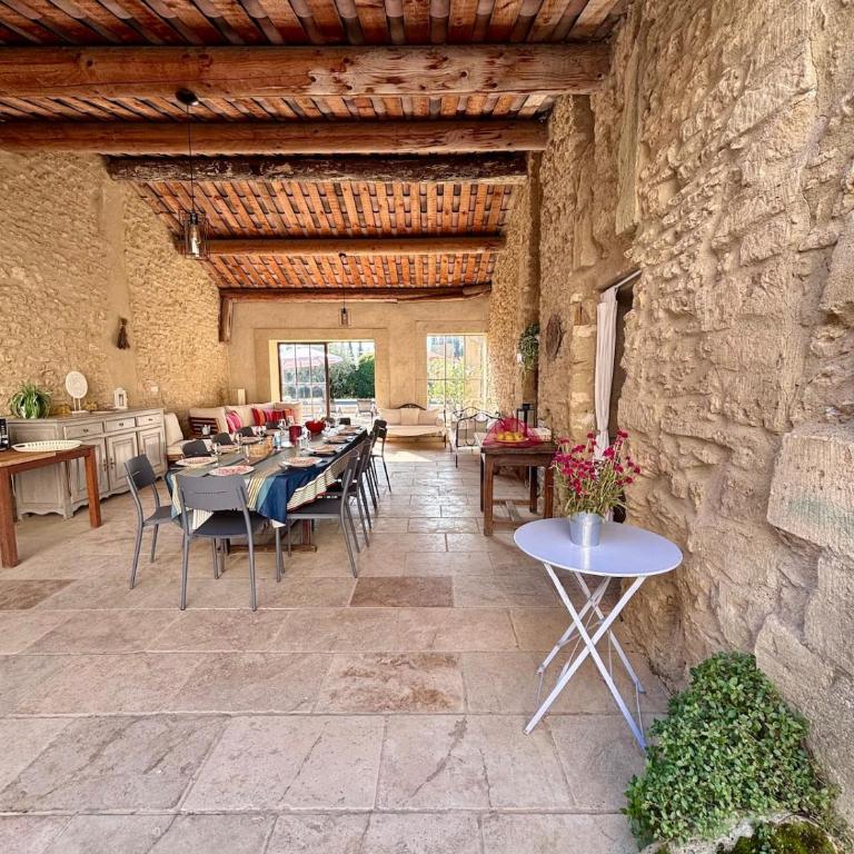 Mas Provençal avec piscine à Gordes - Villa avec Piscine Privée - 86
