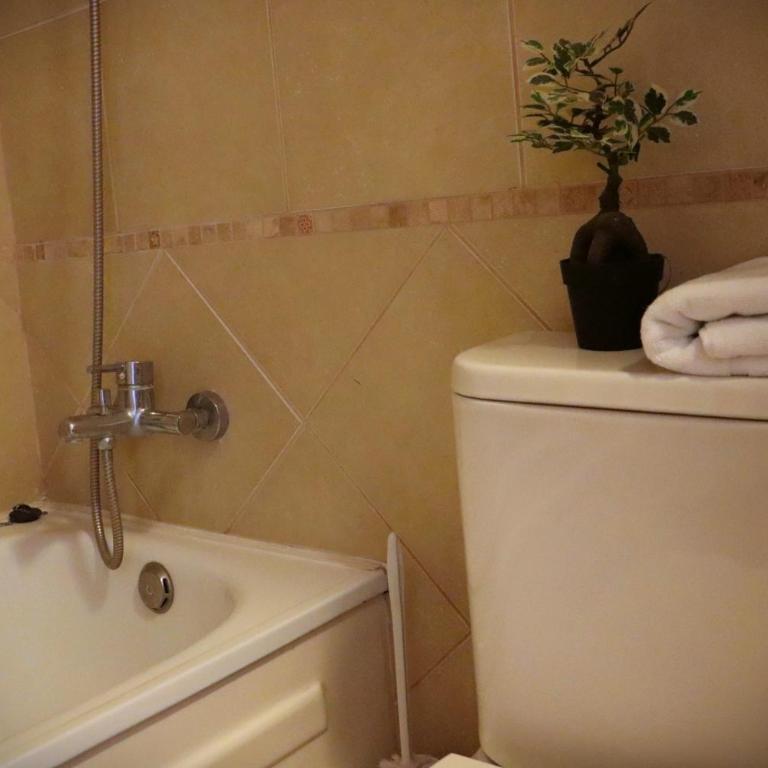 HOM I Departamento 3D3B Estacionamiento Las Condes LGL - Apartment - 46