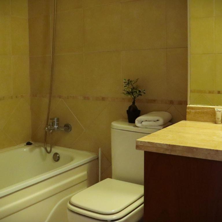 HOM I Departamento 3D3B Estacionamiento Las Condes LGL - Apartment - 53