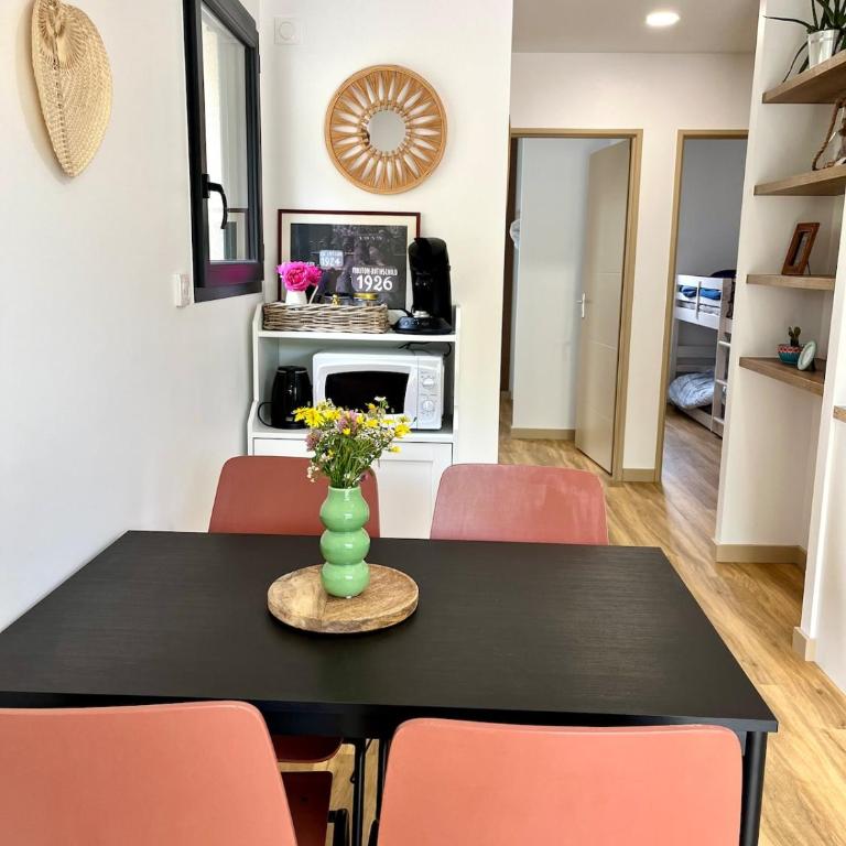 Gîte Le Parmé' nid 3 lits parking privé terrasse - Appartement 2 Chambres avec Terrasse - 25