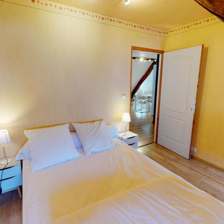 Les Meublés d'Etigny - Appartement en Duplex - 4