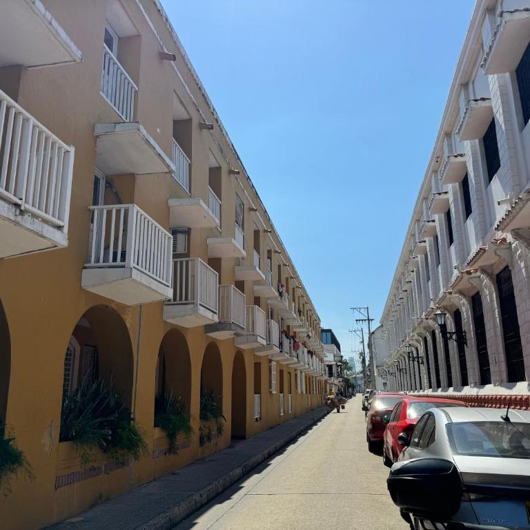 Hermoso apto estudio en la ciudad amurallada! - One-Bedroom Apartment - 18
