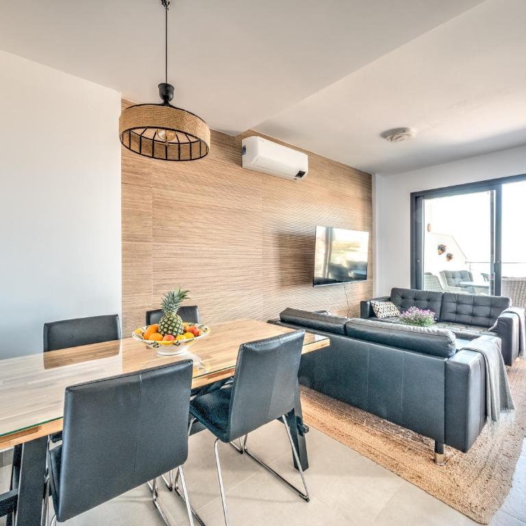 House with rooftop terrace, views and pool, Nerja - Casa de 3 dormitorios - 4