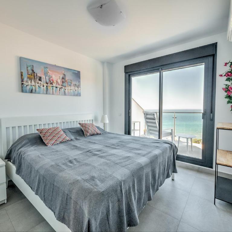 House with rooftop terrace, views and pool, Nerja - Casa de 3 dormitorios - 16