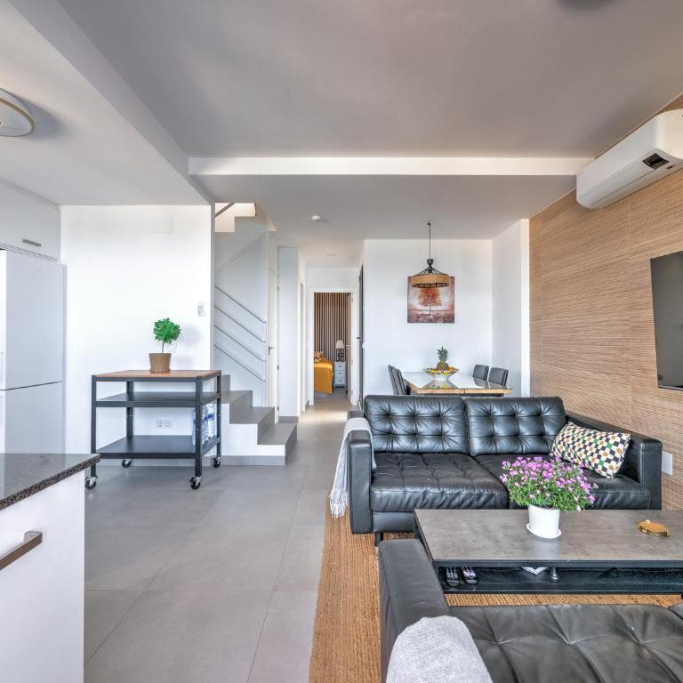 House with rooftop terrace, views and pool, Nerja - Casa de 3 dormitorios - 8