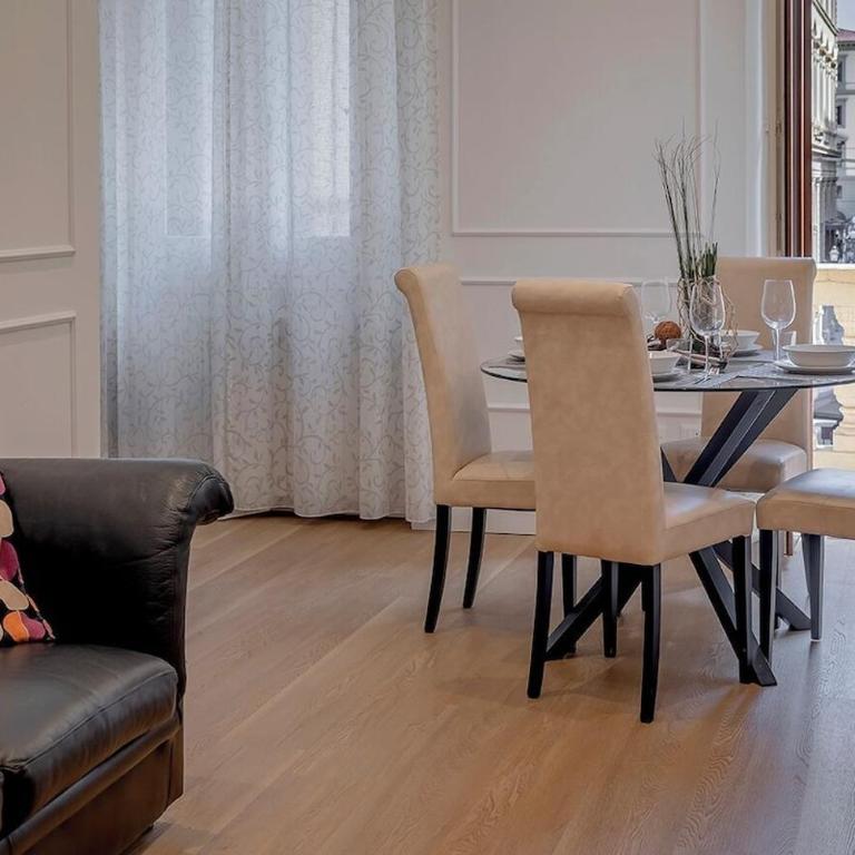 Charm Florence Apartment - Appartamento con 2 Camere da Letto - 1
