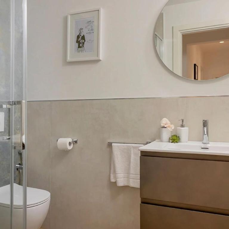 Charm Florence Apartment - Appartamento con 2 Camere da Letto - 23