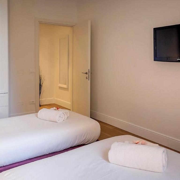 Charm Florence Apartment - Appartamento con 2 Camere da Letto - 22