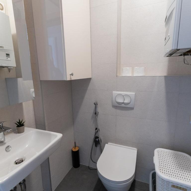 LIA001 Ilidža, Sarajevo - Two-Bedroom Apartment with Mountain View - 17