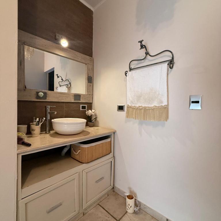 Sumergite en una gran piscina o jacuzzi - Casa de 2 dormitorios - 3