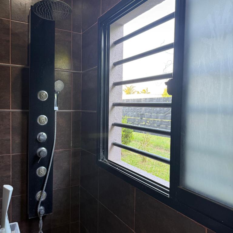 Sumergite en una gran piscina o jacuzzi - Casa de 2 dormitorios - 15