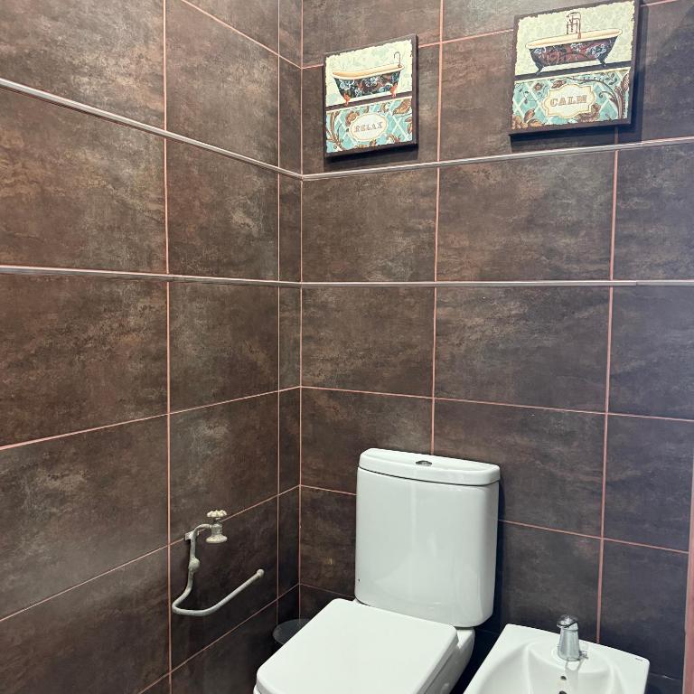 Sumergite en una gran piscina o jacuzzi - Casa de 2 dormitorios - 30