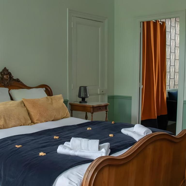 Appartement vintage - Reims centre - Apartamento de 1 Dormitorio con balcón y vistas a la ciudad - 2