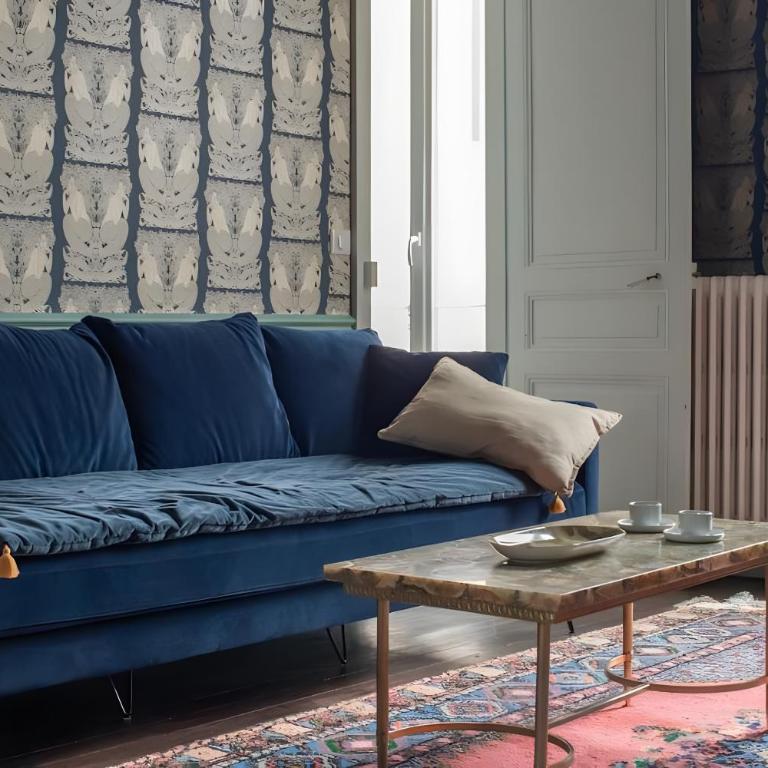 Appartement vintage - Reims centre - Apartamento de 1 Dormitorio con balcón y vistas a la ciudad - 12