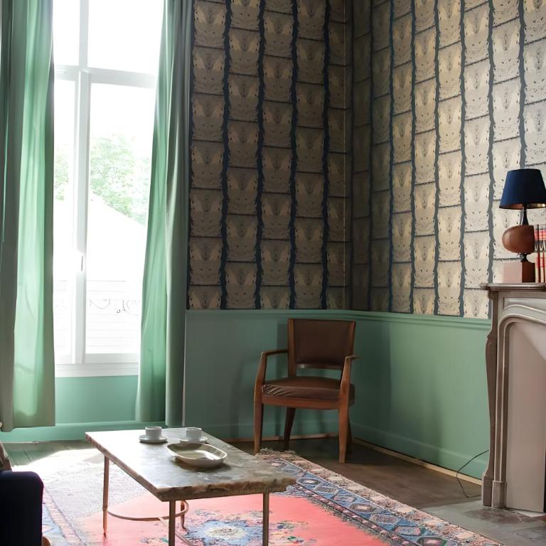 Appartement vintage - Reims centre - Apartamento de 1 Dormitorio con balcón y vistas a la ciudad - 19