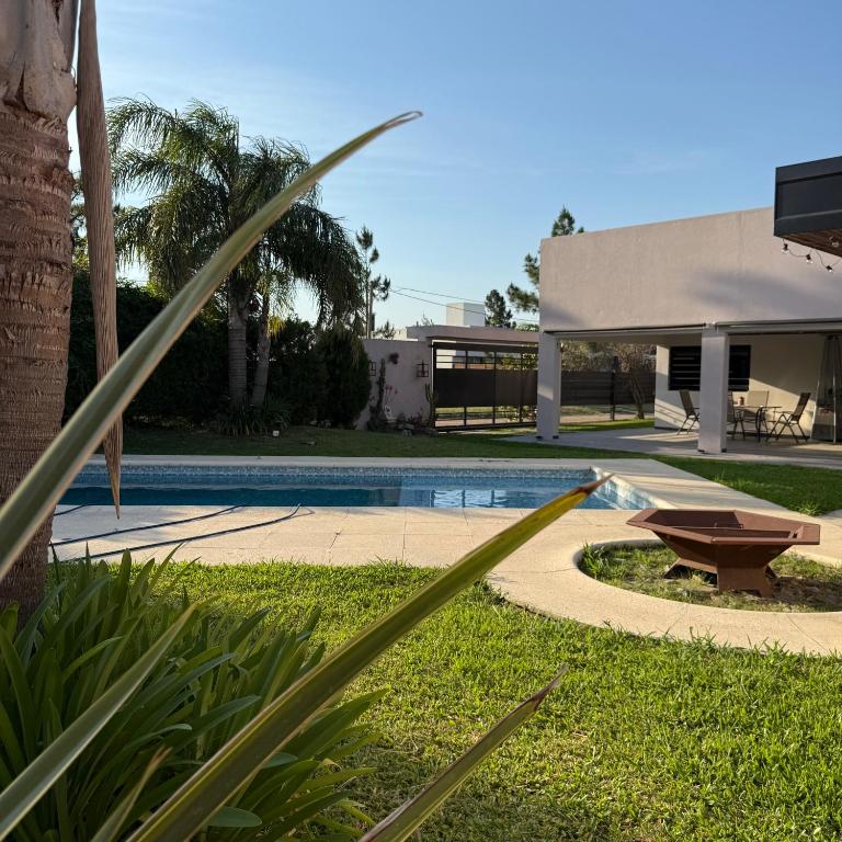 Sumergite en una gran piscina o jacuzzi - Casa de 2 dormitorios - 89