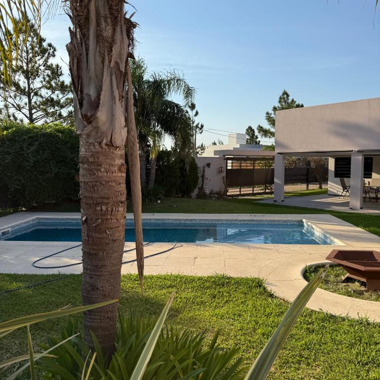 Sumergite en una gran piscina o jacuzzi - Casa de 2 dormitorios - 92