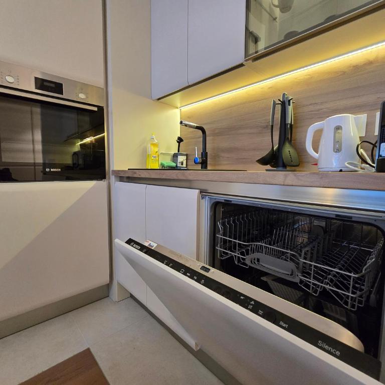 BW Quartet 302 deluxe apartments - One-Bedroom Apartment - 29