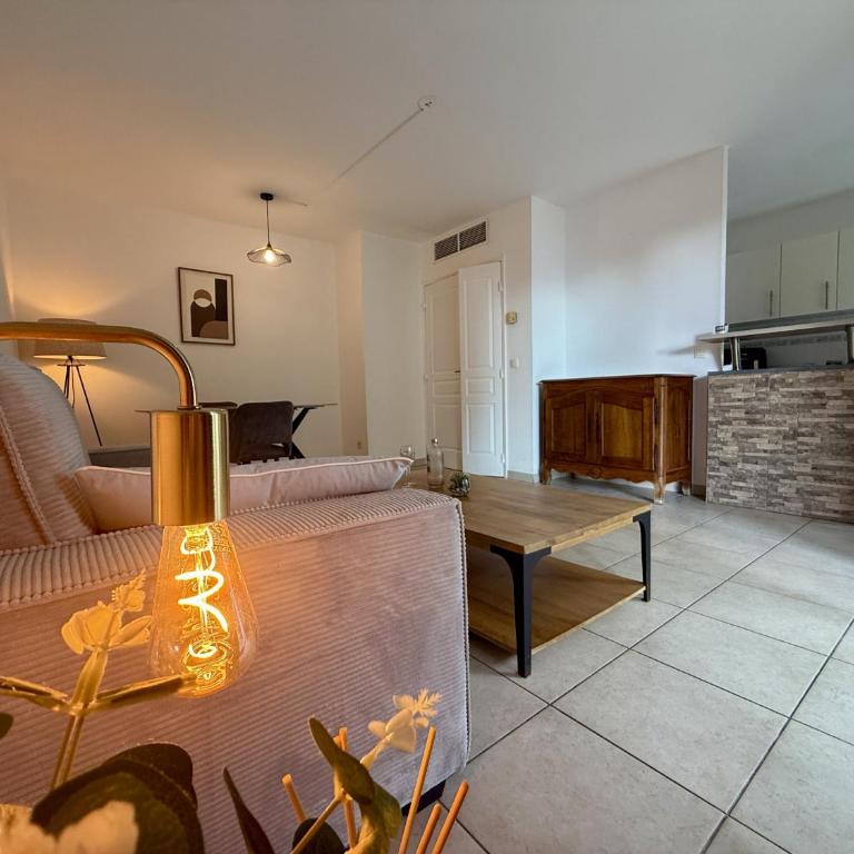 DAPHNE, appartement piscine - Appartement - 2