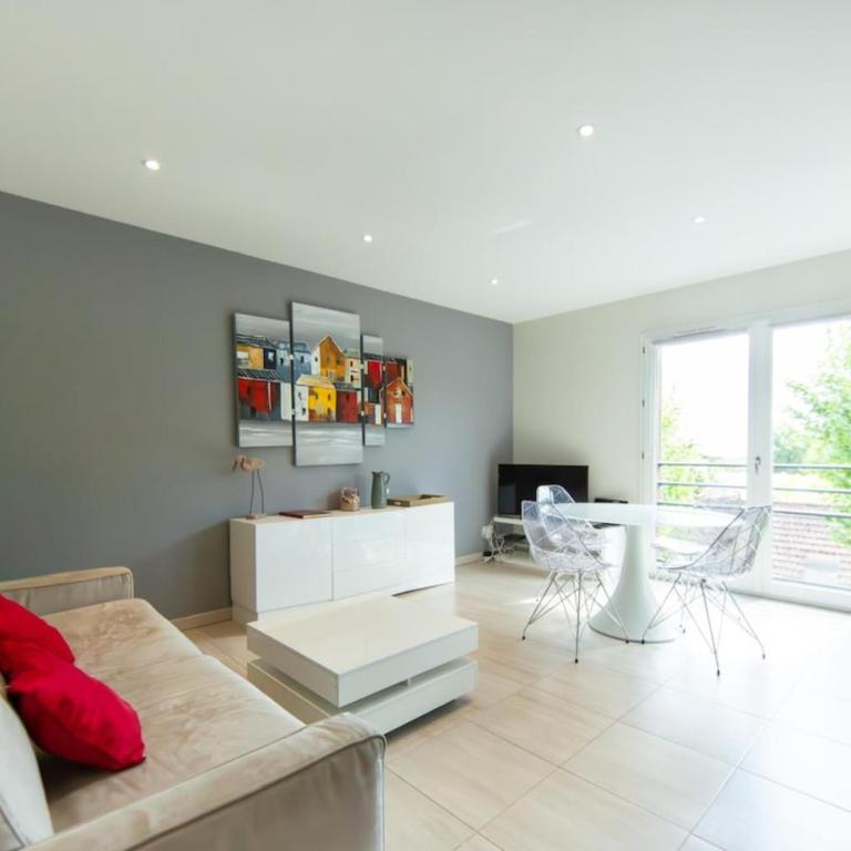 Appartement Villa De L'Arche en plein centre-ville - Apartment - 6