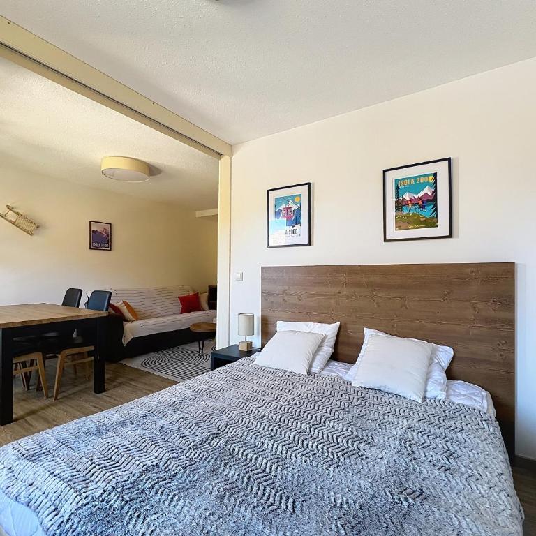 Isola 2000 T2 lumineux avec balcon, vue montagne, proche pistes - Appartement 1 Chambre avec Vue - 12