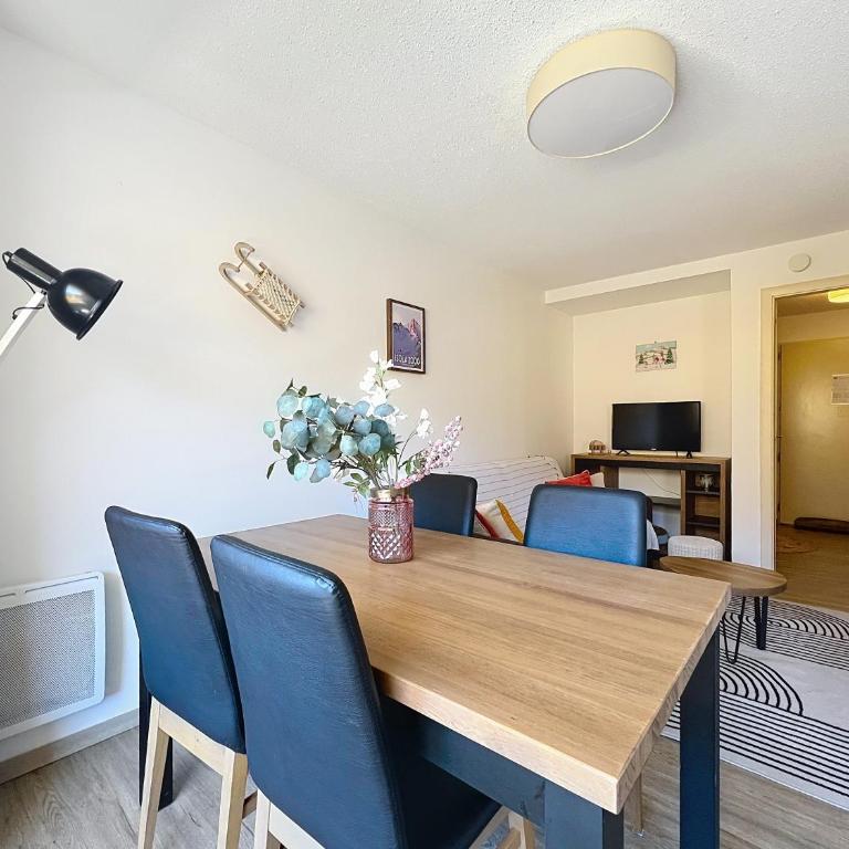 Isola 2000 T2 lumineux avec balcon, vue montagne, proche pistes - Appartement 1 Chambre avec Vue - 13