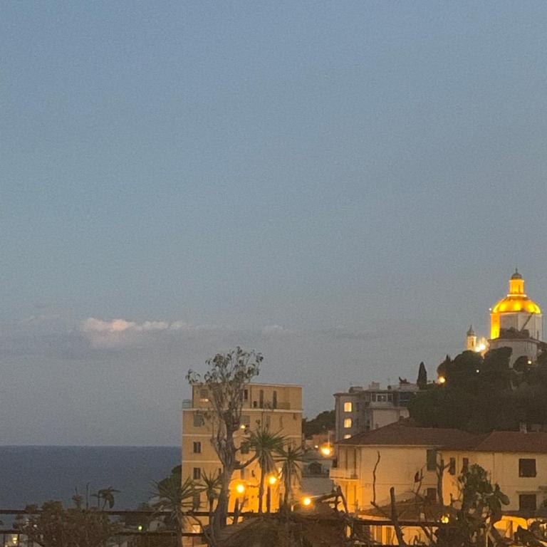 Attico Sanremo con terrazza - Two-Bedroom Apartment - 11