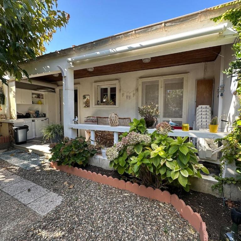 Maison proche de la mer très bien équipée avec climatisation - Maison 2 Chambres - 17