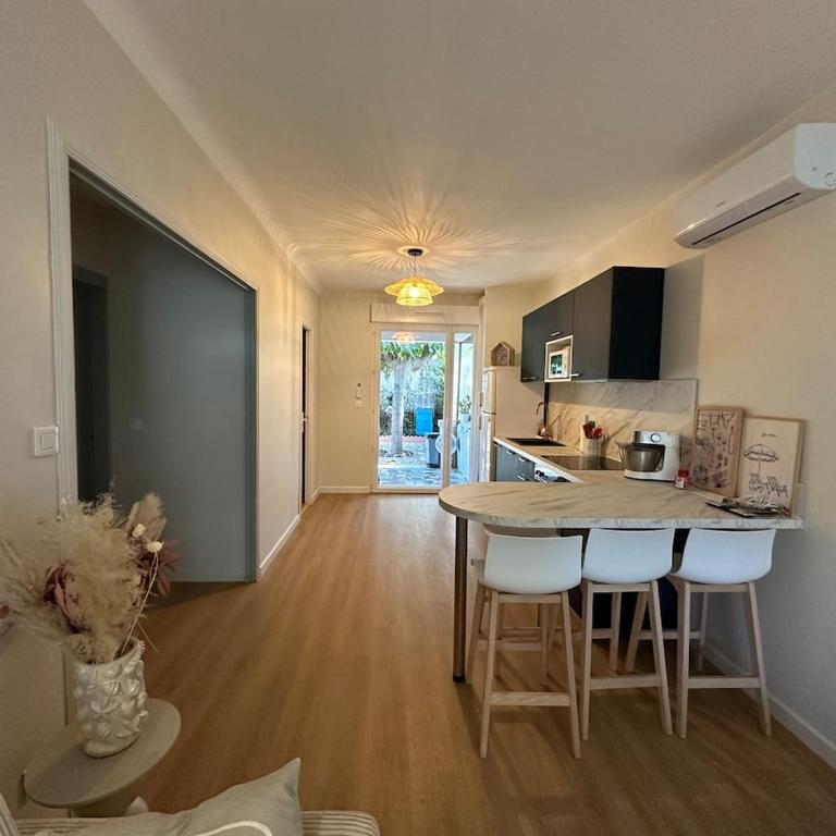Maison proche de la mer très bien équipée avec climatisation - Maison 2 Chambres - 18