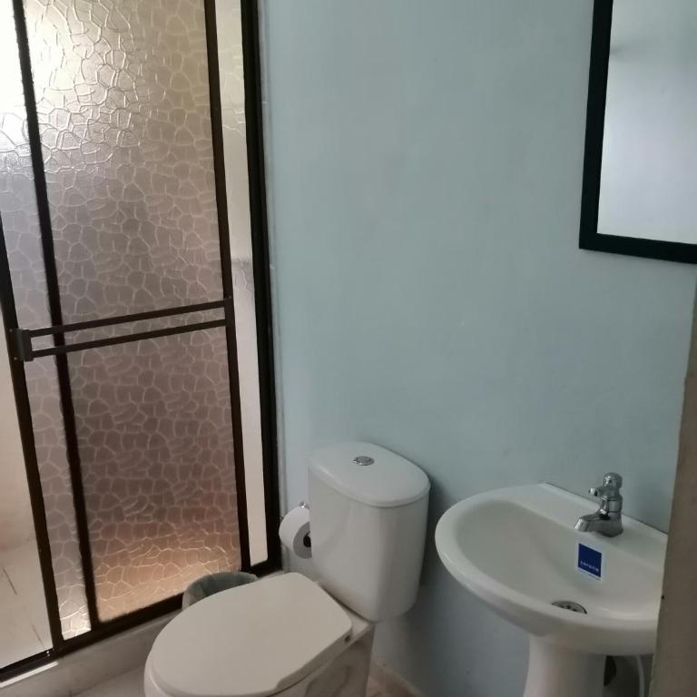 Narv extrema - Habitación Familiar con baño privado - 1