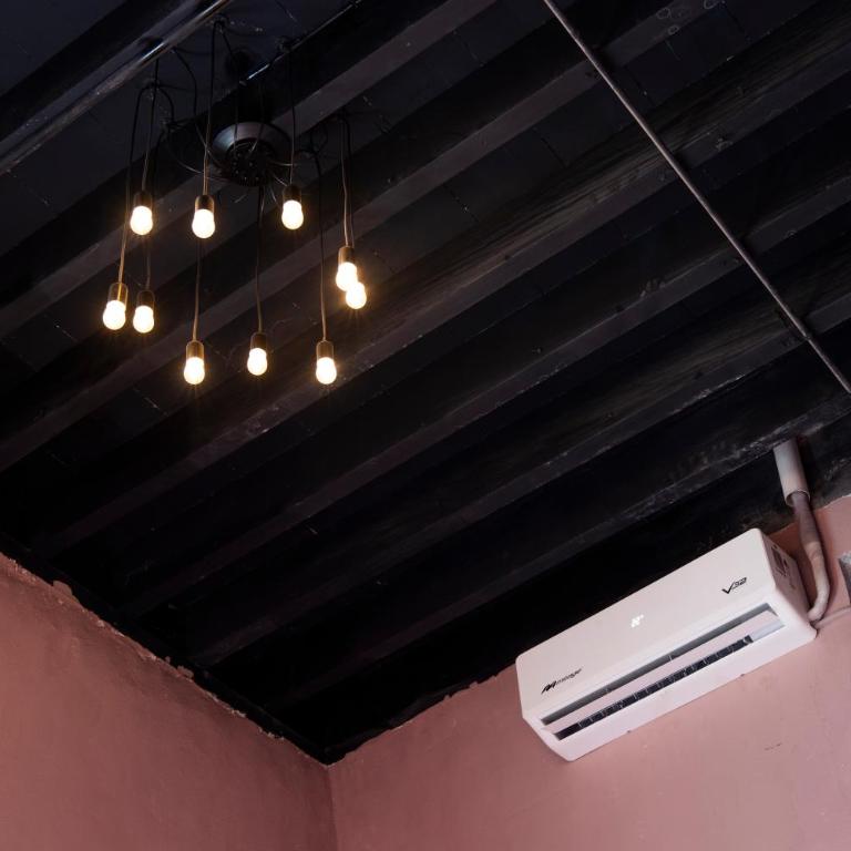 Adhoc Barrio Antiguo - Deluxe Room - 7
