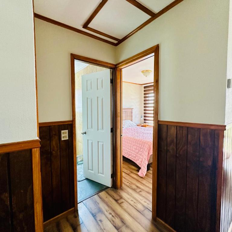 Casa - Three-Bedroom House - 10