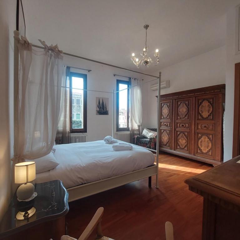 Ponte San Lorenzo apartment - Two-Bedroom Apartment - 15