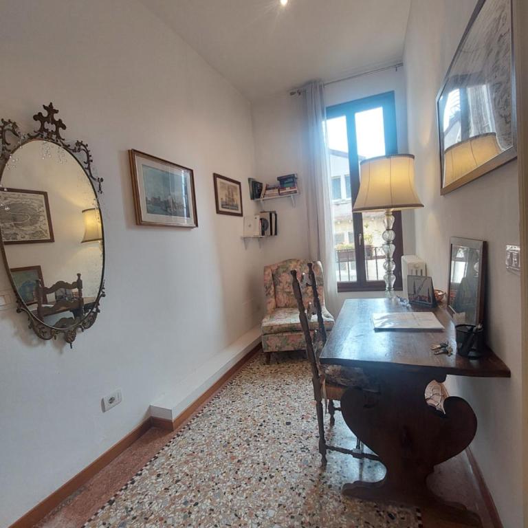 Ponte San Lorenzo apartment - Two-Bedroom Apartment - 10