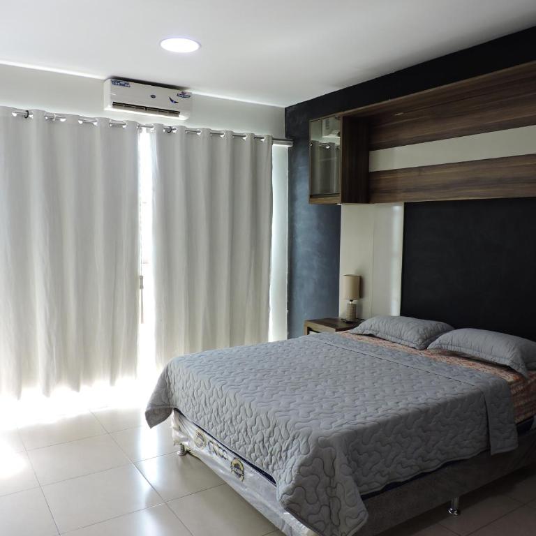 Casa Sobre El Lago - Three-Bedroom House - 13