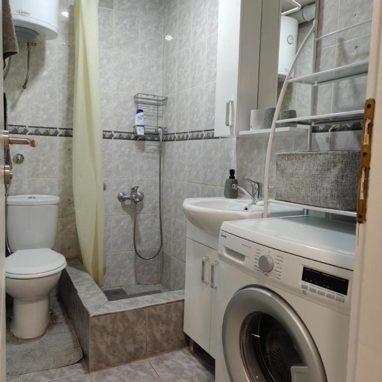 FeelGood Old Town Stay Inn - One-Bedroom Apartment - 12